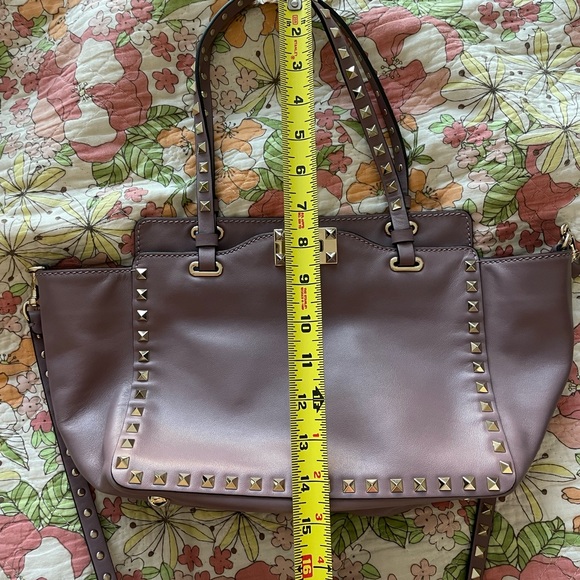 Valentino Garavani Small Calfskin Rockstud Bag - Picture 11 of 16